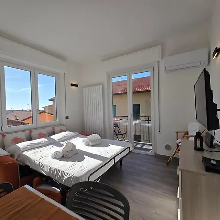 Sole - By Turent Apartman